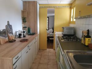 Zdjęcie z galerii obiektu Joli appartement dans villa entre Nice et l'arrière pays w mieście Castagniers