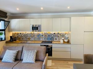A kitchen or kitchenette at A.M. LUXURY HOME IN PUERTO RICO