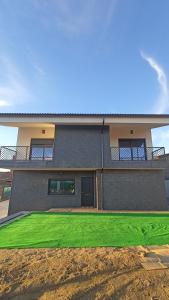 The building in which the holiday home is located