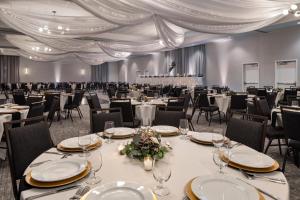 Restaurace v ubytování Courtyard Mankato Hotel & Event Center