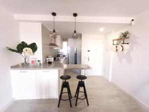 Kuchyňa alebo kuchynka v ubytovaní Riviera del Sol , Casa Lola, Mijas Costa