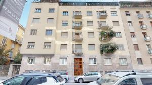 The building in which Az apartmant is located