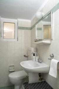 Imagen de la galería de Classy & Comfy 1 BD Apt 4' to Acropolis, en Atenas