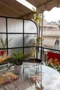 Imagen de la galería de Classy & Comfy 1 BD Apt 4' to Acropolis, en Atenas