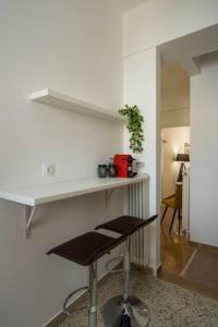 Imagen de la galería de Classy & Comfy 1 BD Apt 4' to Acropolis, en Atenas
