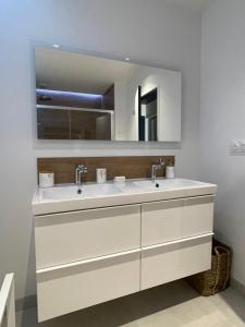 Fotografia z galérie ubytovania Appartement de 75m2 à 200m de la mer v destinácii Saint-Jean-de-Monts