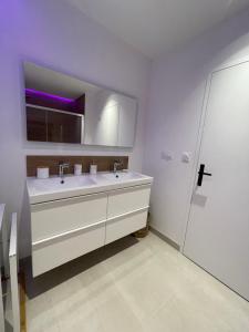 Fotografia z galérie ubytovania Appartement de 75m2 à 200m de la mer v destinácii Saint-Jean-de-Monts