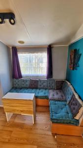 Posezení v ubytování Mobil home 6 personnes camping 4* Les Pins Maritimes