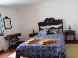 Katil atau katil-katil dalam bilik di Monte da Samarra