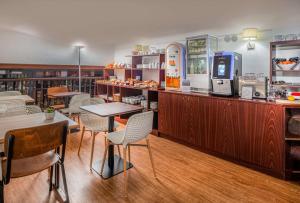 Restaurace v ubytování Sure Hotel By Best Western Lorient Centre