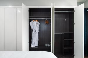 Postel nebo postele na pokoji v ubytování Hotel Tano Guam