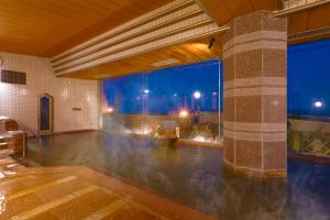 Foto dalla galleria di Ooedo Onsen Monogatari Premium Shiomiso a Murakami