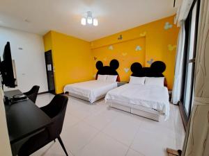 Ліжко або ліжка в номері Have FUN villa