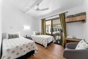 Postel nebo postele na pokoji v ubytování Kinka Palms Motel + 37 fotografií