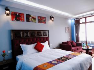 Postel nebo postele na pokoji v ubytování Sapa Hills Hotel