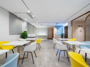 Istumisnurk majutusasutuses Chaoman Hotel -Guangzhou Shijing City Plaza Xiaoping Subway Station