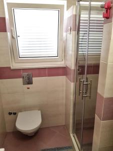 Koupelna v ubytování Apartmani Vrančić