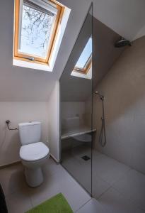 Koupelna v ubytování Tagyon Birtok Mandula Apartmanház