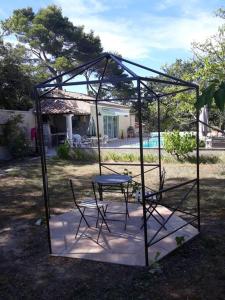 Photo de la galerie de l'établissement Villa le Bosquet en Luberon., à Ménerbes