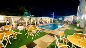 Bazén v ubytování Tranquila Hotels and Suites Abuja nebo v jeho okolí
