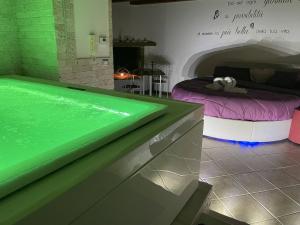 Bazén v ubytování CALIDARIUM nebo v jeho okolí
