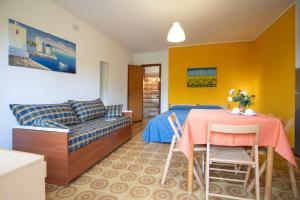 Posedenie v ubytovaní Testa di Monaco - Basic Beach Accommodations
