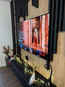 Televízia a/alebo spoločenská miestnosť v ubytovaní Urban Luxury Appartment Zagreb