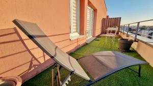 Balkon lub taras w obiekcie Le SMART - Parking - Terrasse - Wifi - Mulhouse - Relax BNB