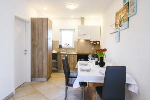 Gallery image of Apartments Mirela in Koper