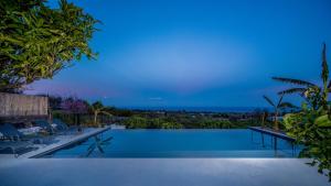 The swimming pool at or close to AGRUME' COUNTRY HOUSE 8, Emma Villas