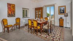 Kép AGRUME' COUNTRY HOUSE 8, Emma Villas szállásáról Santa Venerinában a galériában