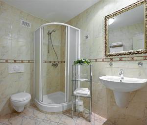 Koupelna v ubytování Hotel Continental