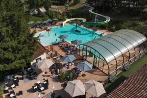 Gallery image of Camping maeva Escapades Le Domaine Aramis in Marsan