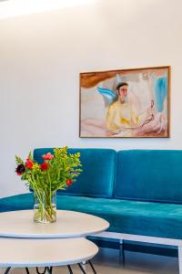 Predel za sedenje v nastanitvi Marvarit Suites