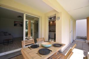 Fotografie z fotogalerie ubytování Ermitage - Hossegor centre ville confortable appartement en rez de jardin v destinaci Soorts-Hossegor