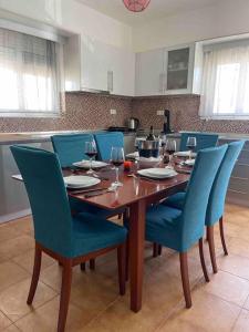 A seating area at Home Sweet Home