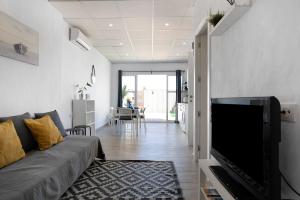 Μια τηλεόραση ή/και κέντρο ψυχαγωγίας στο Currimar