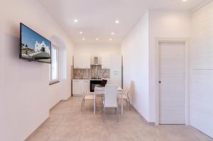 Η κουζίνα ή μικρή κουζίνα στο Casa degli Aranci
