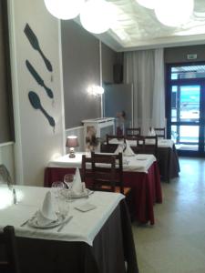 Φωτογραφία από το άλμπουμ του Le Merle Blanc Hôtel Logis σε Digoin +18 φωτογραφίες