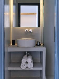 Gallery image of Paros Five Senses in Parikia