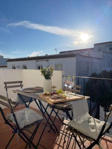 Balkón nebo terasa v ubytování Penthouse in Vejer