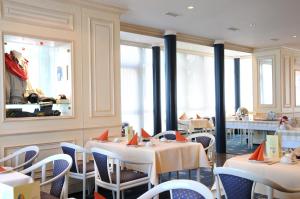 Posezení v ubytování Hotel - Restaurant Erich Rödiger