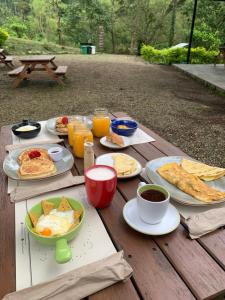 Jídlo v luxury tent nebo okolí