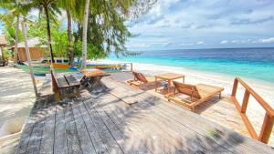 Galeriebild der Unterkunft Tanjung Mefiyai Homestay in Fam