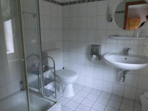 Koupelna v ubytování Landquartier