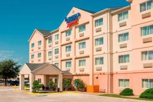 アビリーンにあるFairfield Inn & Suites by Marriott Abileneのホテル表面