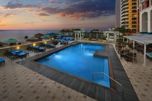 Bazén v ubytování Marriott's BeachPlace Towers nebo v jeho okolí