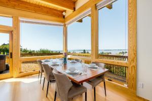 Μπαλκόνι ή βεράντα στο Downtown Contemporary - Full Property