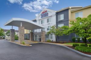 a rendering of the front of a hotel at Fairfield Inn & Suites by Marriott Pittsburgh New Stanton in New Stanton