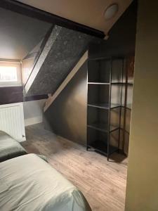 Posteľ alebo postele v izbe v ubytovaní Le French Caen Caen Loft Plein de Charme au cœur de Caen pouvant accueillir 8 personnes